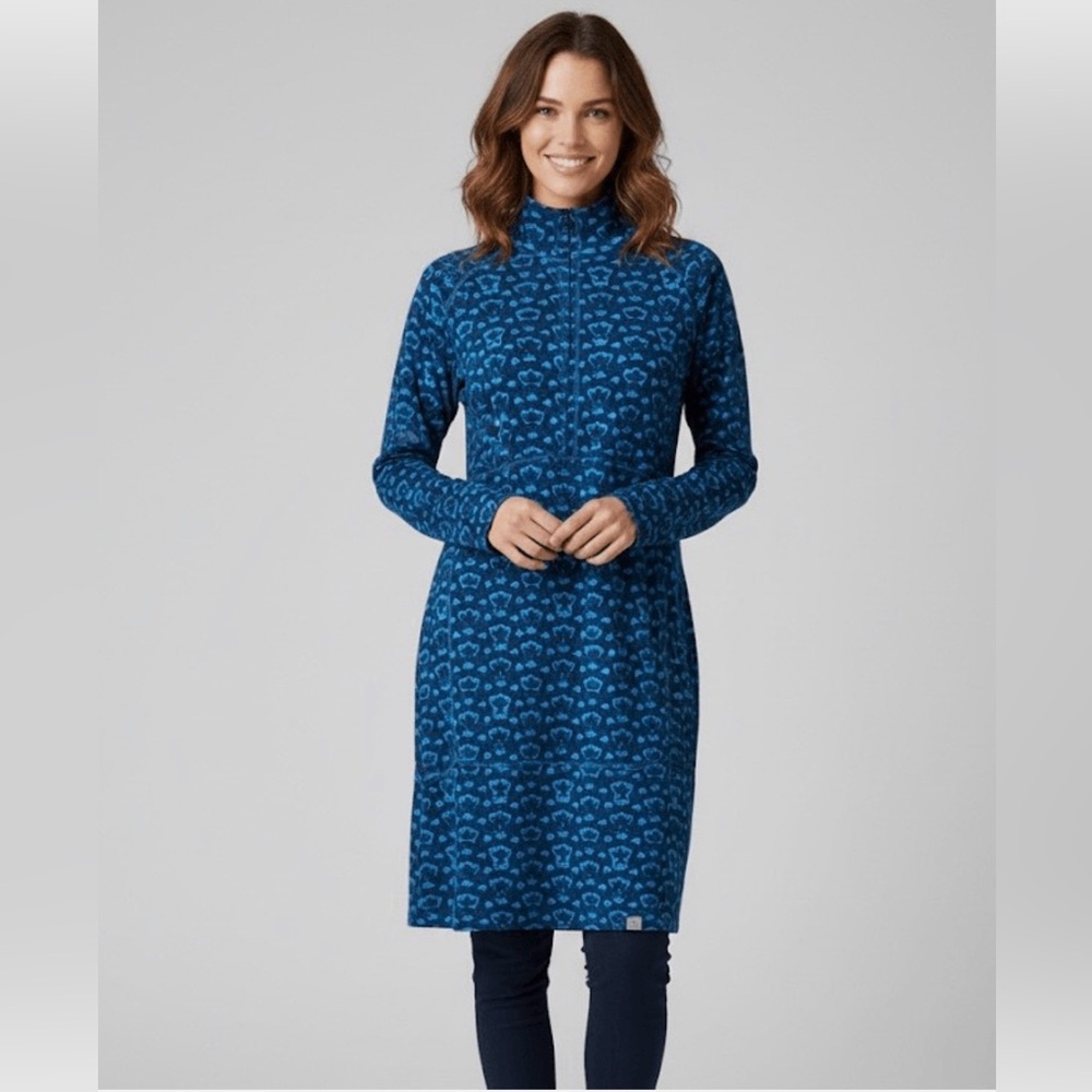 Title Nine Dress Blue Synergy Getaway Dress Women Small Long Sleeve Zip Mockneck